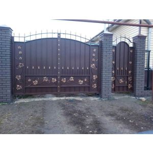 Ворота кованые «Богема» металлические арочные
