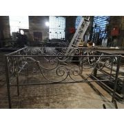 Оградка ритуальная кованая металлическая  «Дива»
